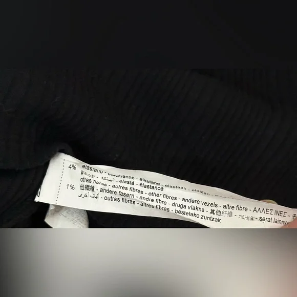 Zara: Women’s Short Sleeve Ruffle Top- Size Small - Picture 8 of 8